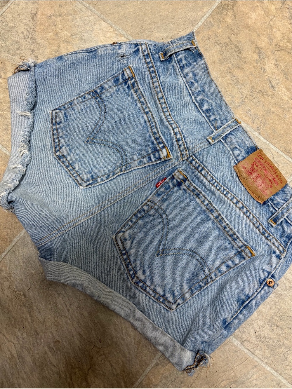 Levi’s shorts